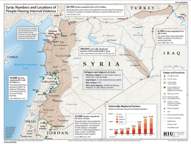 Eine Karte von Syrien, die die Binnendifferenzierung aufgrund von Gewalt hervorhebt und von Text und Grafiken begleitet wird.