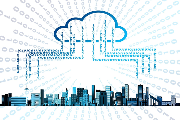 Animierter Stadtplan mit einem Cloud-Computing-Symbol umgeben von Binärcode, mit Gebäuden und einem Turm im Hintergrund.