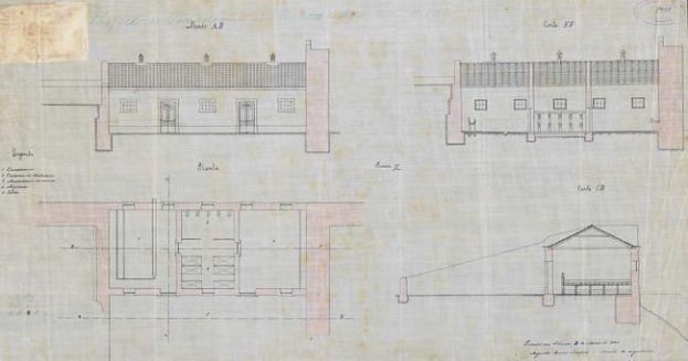 Ein detaillierter Architekturplan eines mehrfenstrigen Gebäudes, das mutmaßlich ein Grundriss für eine neue Schule ist, mit umfassenden Layoutdetails und Text.